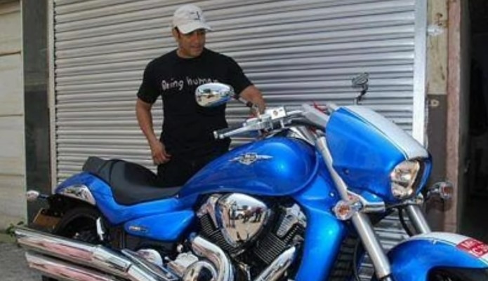Salman Khan Bike - Dainik Bombabomb